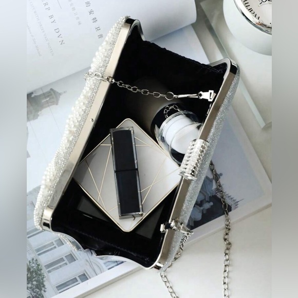 New Evening Clutch, Bag, Purse - Picture 5 of 6